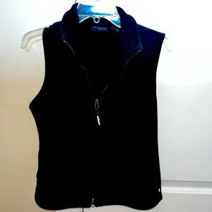 Express black small vest w/detachable hood